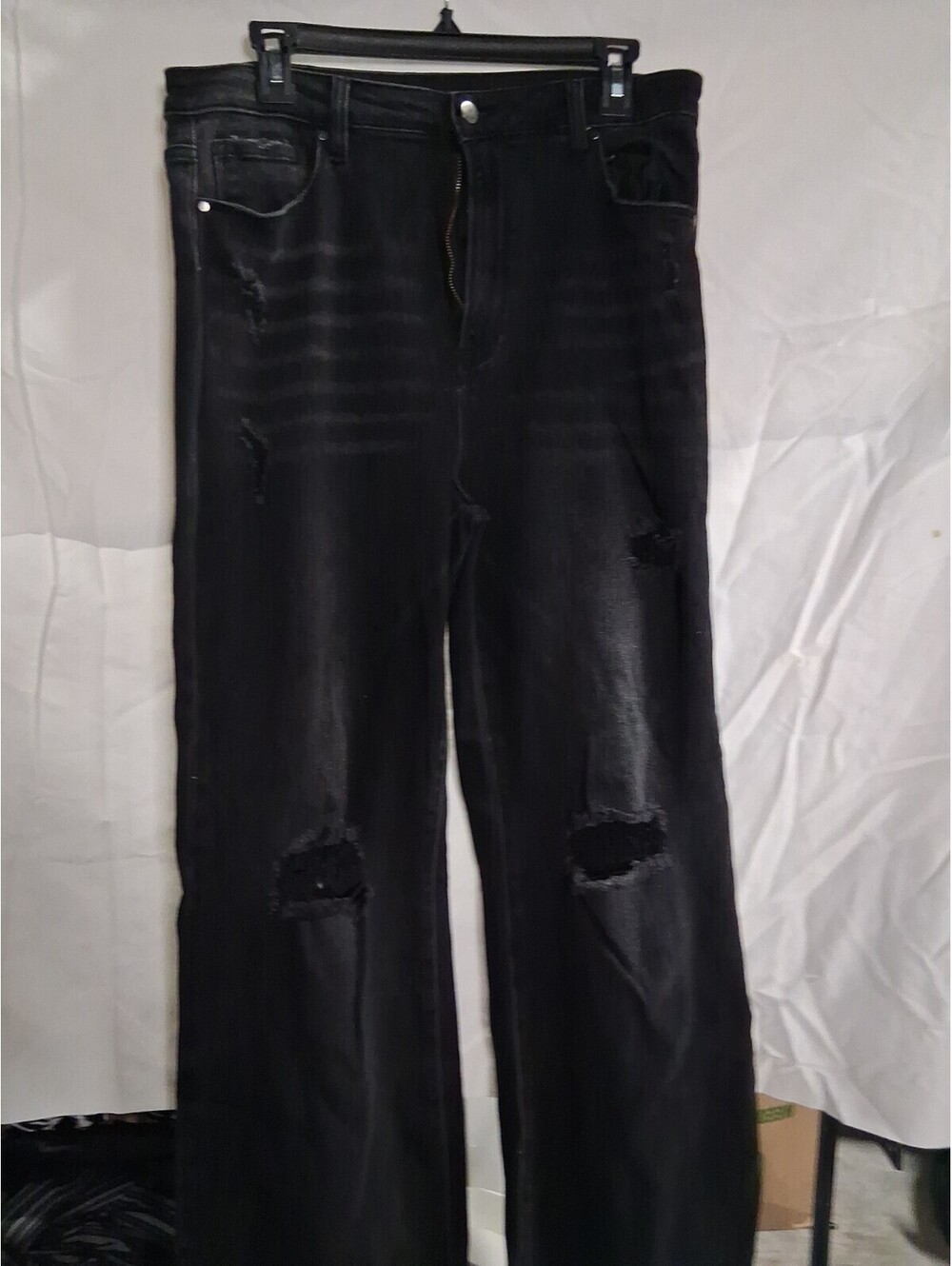 Fashion Nova Women’s Black Distressed Wide-Leg Barrel Pants 15/31 J2
